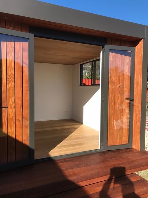 My Pod – Blonde Wooden Flooring