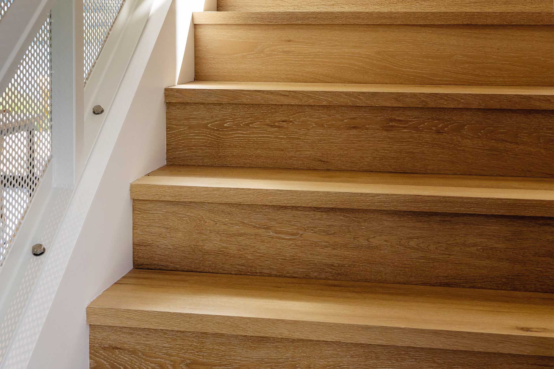 Blonde Oak Flooring